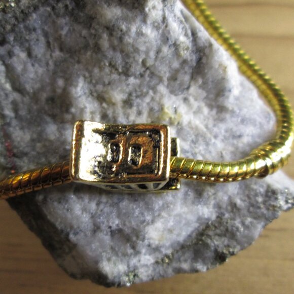 Antiqued Gold Plated 925 Silver Sleigh European Charm - Picture 3 of 10